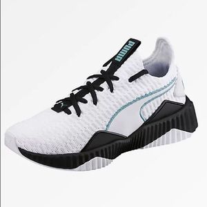 PUMA DEFY RUNNERS